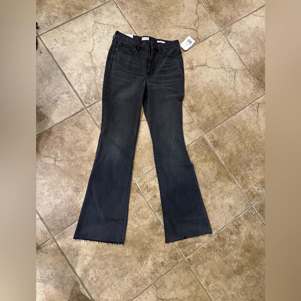 Wonderly High Rise Flare Jeans—size 8